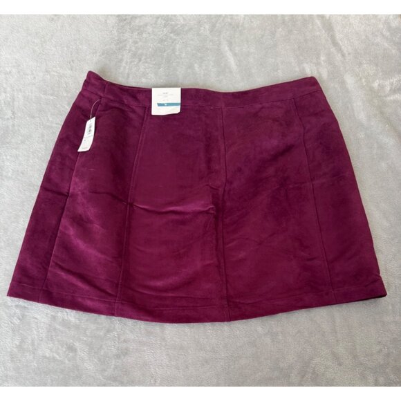 Old Navy Women skirt size 16 Burgundy Suede-Like Button-Front - Picture 11 of 16